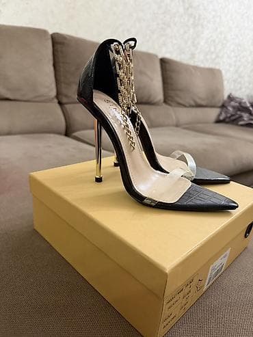 SIMMI London qadın stilettosu - Model: sivri burunlu, yüksək topuqlu — 1