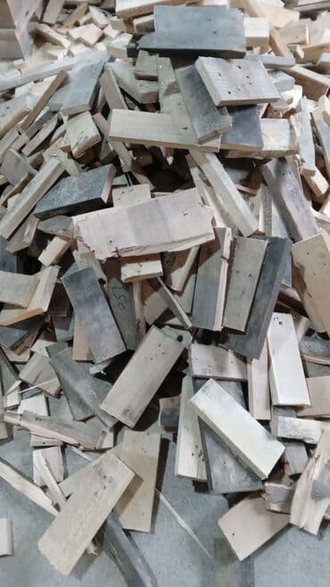 odun taxta: Odunlar meşoklarda, böyük meşok -3 man, balaca meşok- 2 man. Zabrat — 7