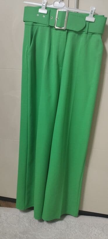 yupqa kofta: Kostum 42 razmer cemi 1 defe geyunilib hec bir defekti yoxdu 150 man — 2