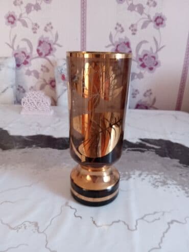 gül toxumlari: Bir vaza — 1