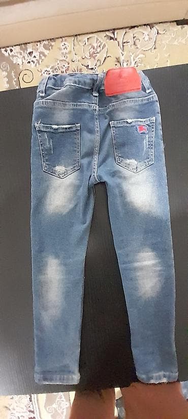 jeans salvar: Burberryden 7 yaß oqlana ela veziyyetde — 2