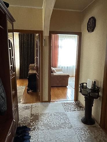 Bakı, Bakıxanov qəs., 4 otaqlı, Köhnə tikili, m. Neftçilər, 90 kv. m — 1