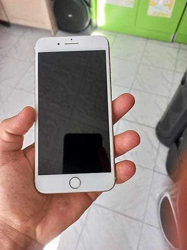 iphone 13 qara: IPhone 7 Plus, 32 GB, Qızılı — 3