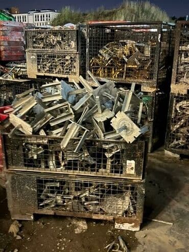 Qara metal qəbulu yüksək qiymət 1 tondan artıq cəkilərlə işləyirik