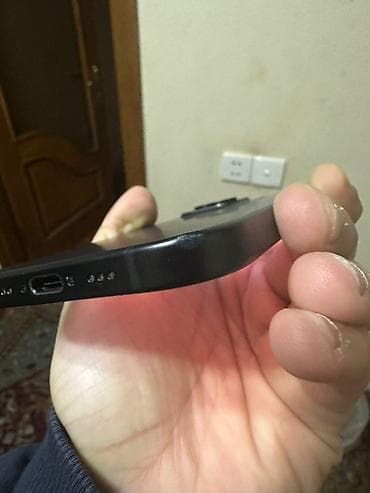 iphone 15 satış: IPhone 15, Qara, Face ID — 5