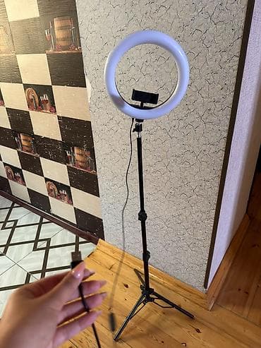 tripod lampa: Tripodlu LED ring light təqdim olunur. Video çəkiliş, foto, makiyaj — 4