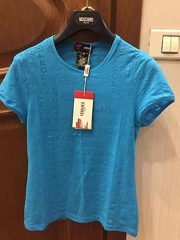 versace boyunbağı: Versace Sport qadın T‑şortu - Rəng: parlaq mavi - Üstündə relyef — 2