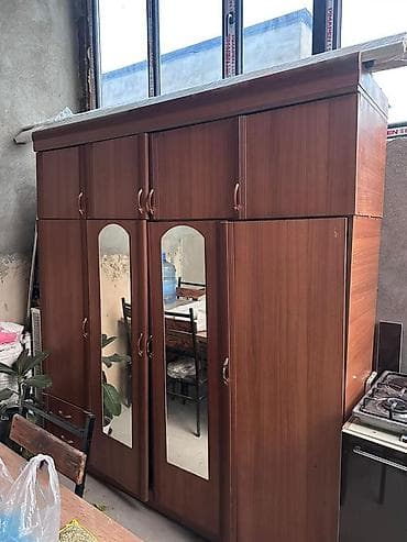 4 qapılı, Güzgülü, Qəhvəyi, Taxta, Açılan, Düz dolab