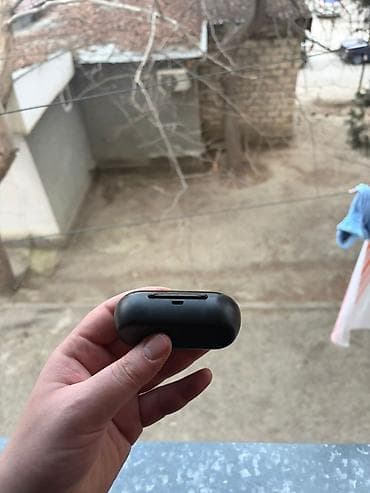 Микрофоны: Tam simsiz qulaqcıqlar + şarj qutusu - Kompakt dizayn: qulaq içi — 3