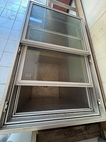 mikro dalgali soba: Dərin dondurucu 300 Azn. Uzunluğu 1m, eni 62. Son qiymət.Tam işləkdir — 2