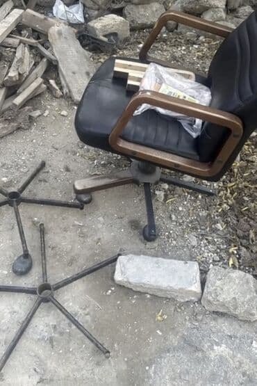 Təkərli, Qolları tənzimlənmir, Süni dəri