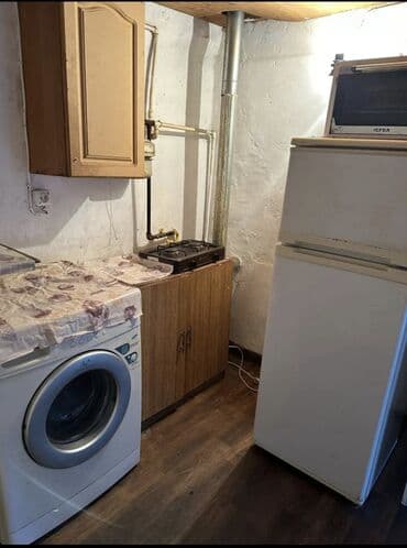 sumqayit seheri nasosnu qesebesi: Kirayə üçün sadə, mebel ilə təmin olunmuş həyət evi - Girişdə plastik — 5