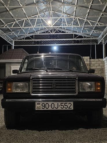 rul lada: VAZ (LADA) 2107: 1.6 l | 1999 il 100670 km Sedan — 1