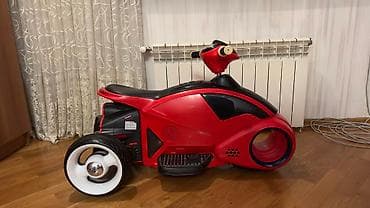 Uşaq üçün motosiklet. Ancaq, evdə sürülüb və çox az sürülüb. Əla