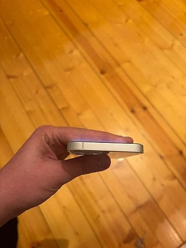 iphon 11 ikinci el: IPhone 13, 128 GB, Ağ, Simsiz şarj, Face ID — 4