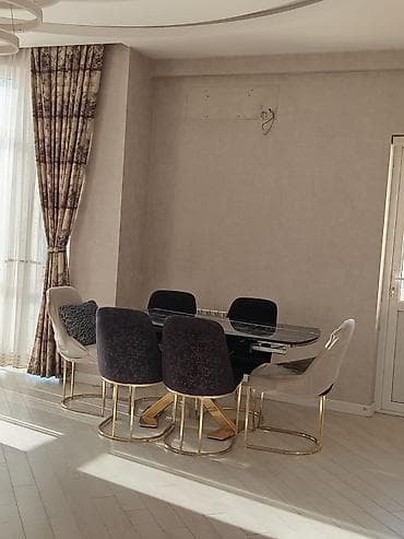 ustollar: Masa dəsti 600 azn Yaxşı vəziyyətdədir, çox baha alınıb. Ünvan 4 mkr — 1