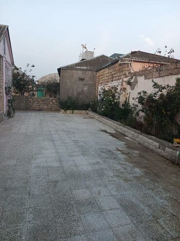 kohnə gunəşli 265 saylı məktəb kirayə evlər: Kiraye; Heyet evi. Sabuncu r. Savalan y.m 5 otaqli heyet evi kiraye — 11