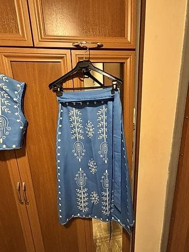 desd paltarlar: Milli naxışlı iki hissəli dəst - Rəng: göy, üzərində ağ ornamental — 5