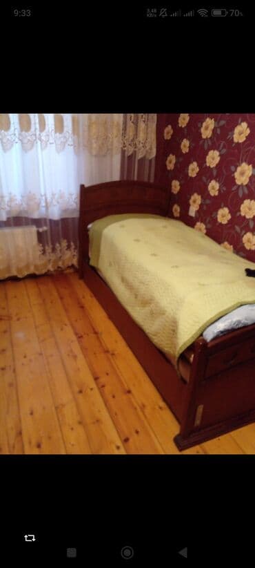 спальная кровать: Б/у, Односпальная кровать, Без подьемного механизма, С матрасом — 3