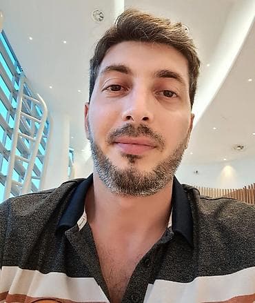 etir satici: Satış meneceri, Kişi, 38 yaş, 5 ildən artıq təcrübə — 2