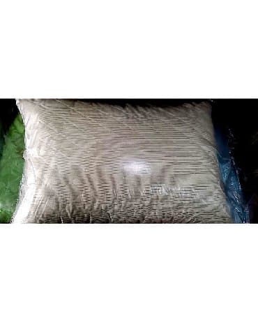 брендовое постельное белье оптом: 50*70 yastıq 850qr. Rəngləri var. Hərcür yorgan döşək yastıq və yataq — 2