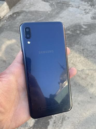 nokia asha 501: Samsung Galaxy A10 — 2