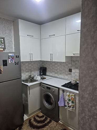 Xirdalanda Riyad ticaret mərkəzi ilə uzbə uzdə abşeron gğnclər — 2