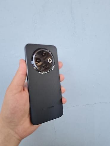 ınfinix note 40 pro: Tecno Spark 30, 128 GB, rəng - Qara, Sensor — 3