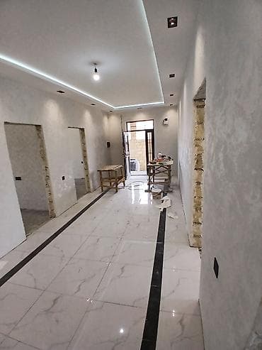 keramoqranit döşəmə: Yeni təmir olunmuş yaşayış evi interyeri təqdim olunur. Məkan uzun və — 2
