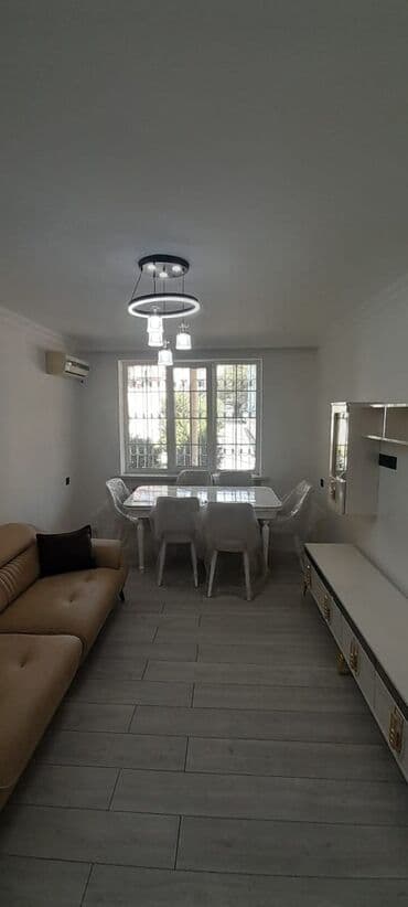 срочно продам квартиру в баку: Bakı, 8-ci kilometr, 2 otaqlı, Köhnə tikili, m. Qara Qarayev, 42 kv. m — 1