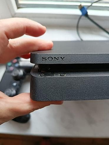 play stesen: Ps4 slim temizdi gta5 ve ufc 4 diskleri var. Bezi oyunlarda var — 3