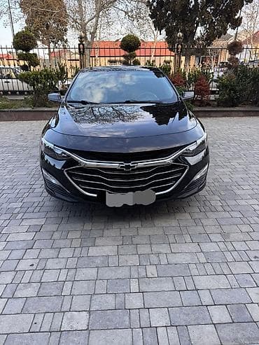 turbo.az ford transit 5 1: Chevrolet Malibu – qara rəngli sedan Xarici: - Aqressiv ön dizayn — 9