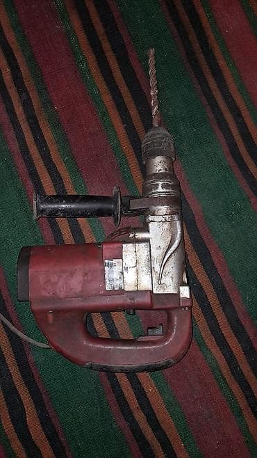 islenmis svarka: Perforator – ştapel/çəkic rejimli elektrik matkabı - İstifadə ili — 1