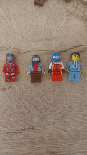 Quruducular: Fiqur, Plastik — 1