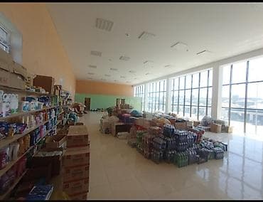 Kommersiya daşınmaz əmlakının satışı: 1 580 000 AZN 620 m² Sahə Çıxarış Təmir Satılır obyekt 620 m², Aşağı — 5