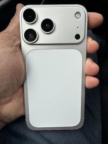 xr: IPhone 13 mini, Gümüşü — 1