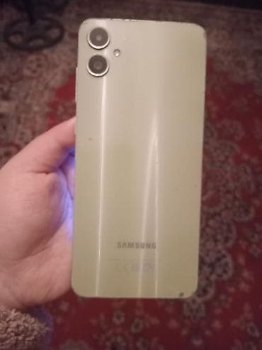 redmi 12 pro: Samsung Galaxy A05, 64 GB, rəng - Yaşıl, İki sim kartlı — 3
