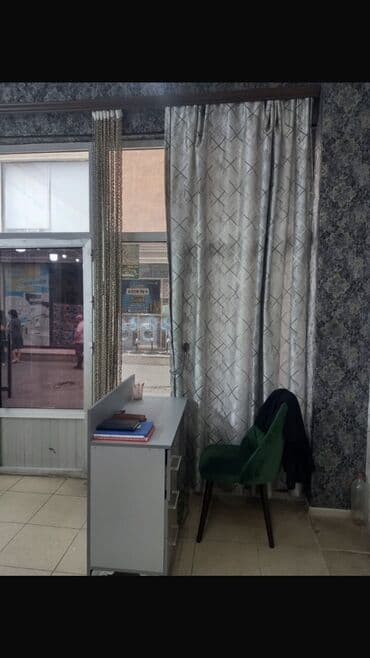 en ucuz laminat: Manikür salonu üçün tam təchizatlı otaq, müştərilər üçün rahat — 4