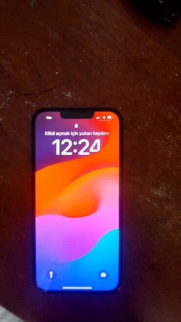 ipad pro qiymeti: IPhone 13, Qara, Face ID — 1