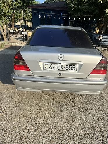 mercedes şit: Mercedes-Benz C-Class: 1.8 l | 1998 il Sedan — 3