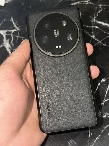 canon 5 d: Xiaomi 14 Ultra — 8