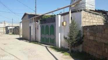 Binəqədi qəs. 3 otaqlı, 93 kv. m, Orta təmir