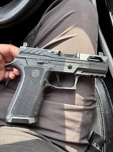 lego oyuncaq: Original airsoft oyuncaq tapança. Korpus üzərində SIG Sauer loqosu və — 1