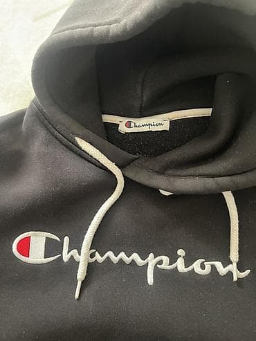 pencek qara: Champion kapüşonlu svitşot - Rəng: qara - Ön hissədə iri “Champion” — 1