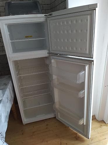 kranşteyn satışı: İşlənmiş 2 qapılı Beko Soyuducu Satılır, rəng - Ağ — 2