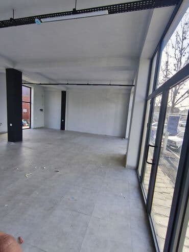 emlak az gence: Gəncə ş. Sərcə bazarın qabaq yol qıragı gedış gəlişin sıx oldugu — 8