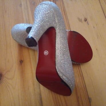 желтые зимние мужские ботинки: Туфли, Размер: 38, цвет - Серебристый, Б/у — 2