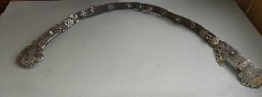 Digər əntiq əşyalar: Gümüş kəmər. 1890-cı ilin kəməridir. Pul lazım oldugundan ucuz — 3
