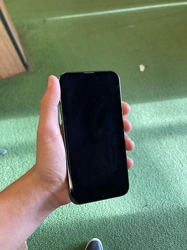 iphone xd: IPhone 13, Yaşıl — 2