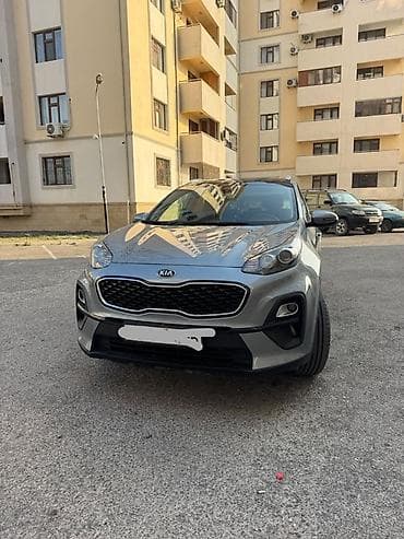 Kia Sportage, boz rəngli kompakt krossover 2021 ci il Əsas